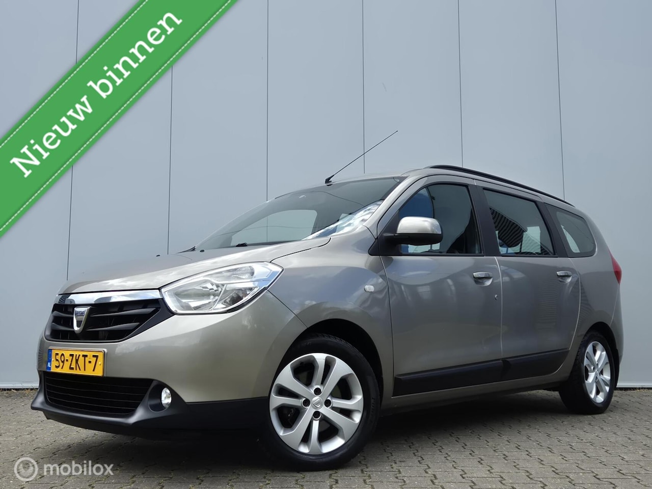 Dacia Lodgy - 1.2 TCE PRESIGE/AIRCO/PDC/TREKHAAK/BLUETOOTH/16''LMV - AutoWereld.nl