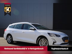 Ford Focus Wagon - 1.5 Tdci 120pk/H6/Carplay/Trekhaak/*67.000km*/CameraLED/Cruise