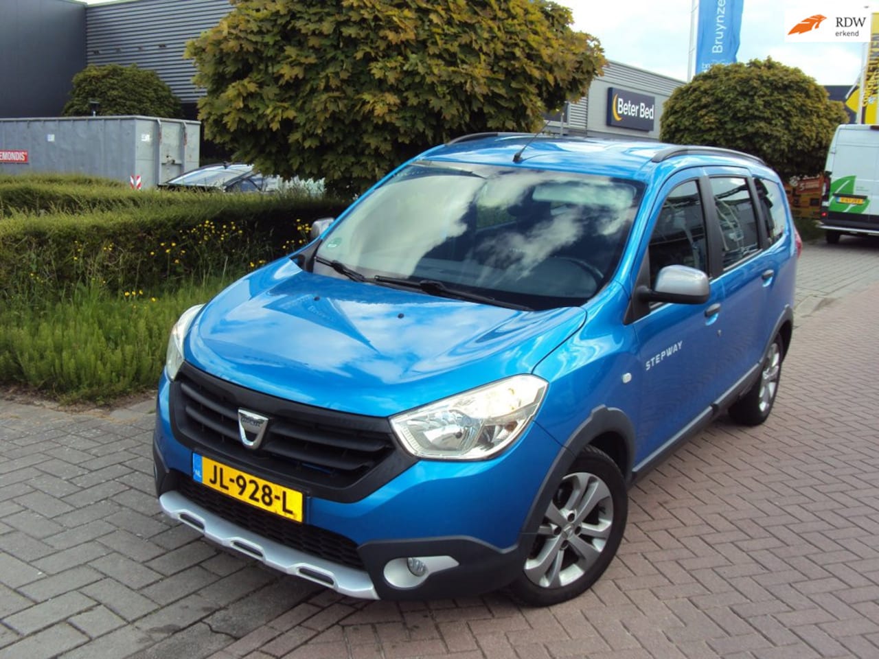 Dacia Lodgy - 1.2 TCe Stepway 5p. - AutoWereld.nl