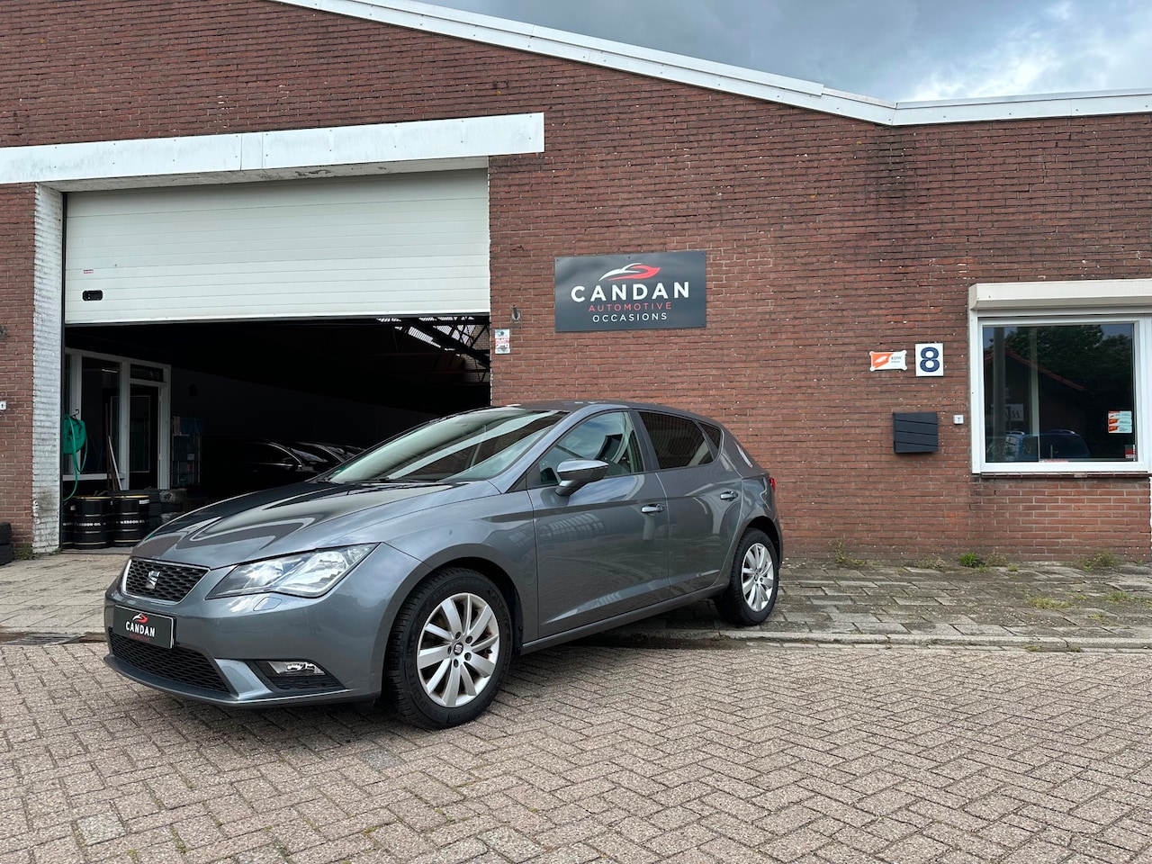 SEAT Leon ST - 1.2 TSI Style Business | Airco | Cruisecontrol | Nieuwe Distributieriem - AutoWereld.nl