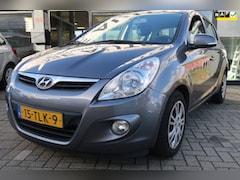 Hyundai i20 - 1.2i Plus *Rijklaarprijs *Airco *NAP