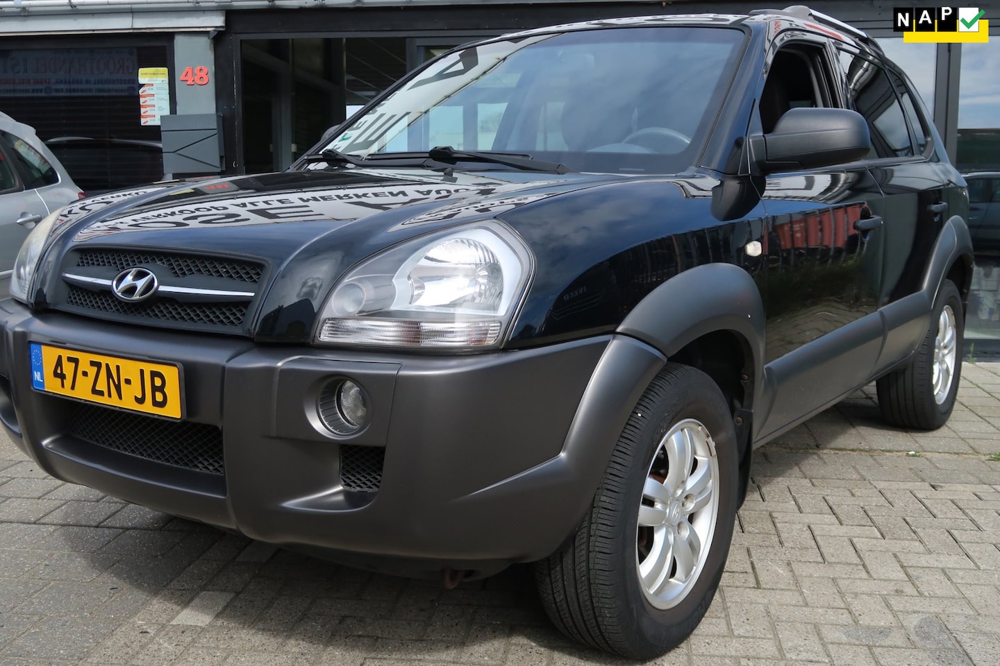 Hyundai Tucson - 2.0i Dynamic *Rijklaarprijs *Volledig Dealeronderhouden *1e Eigenaar! - AutoWereld.nl