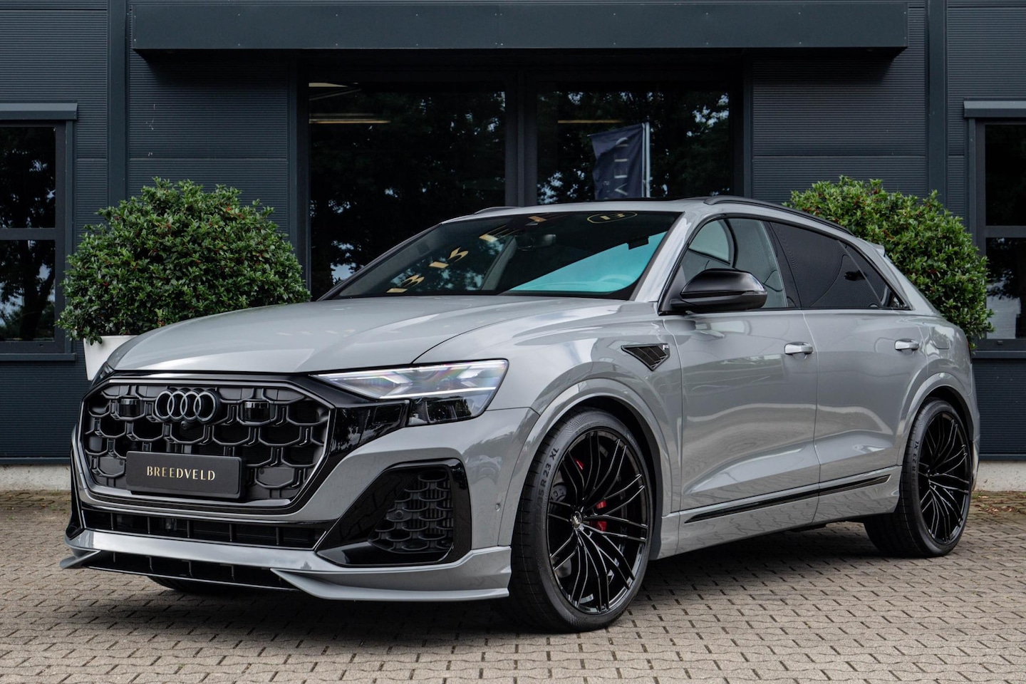Audi Q8 - 60 TFSI e Competition 490pk, ABT, Nardo, Full-options 2025 - AutoWereld.nl