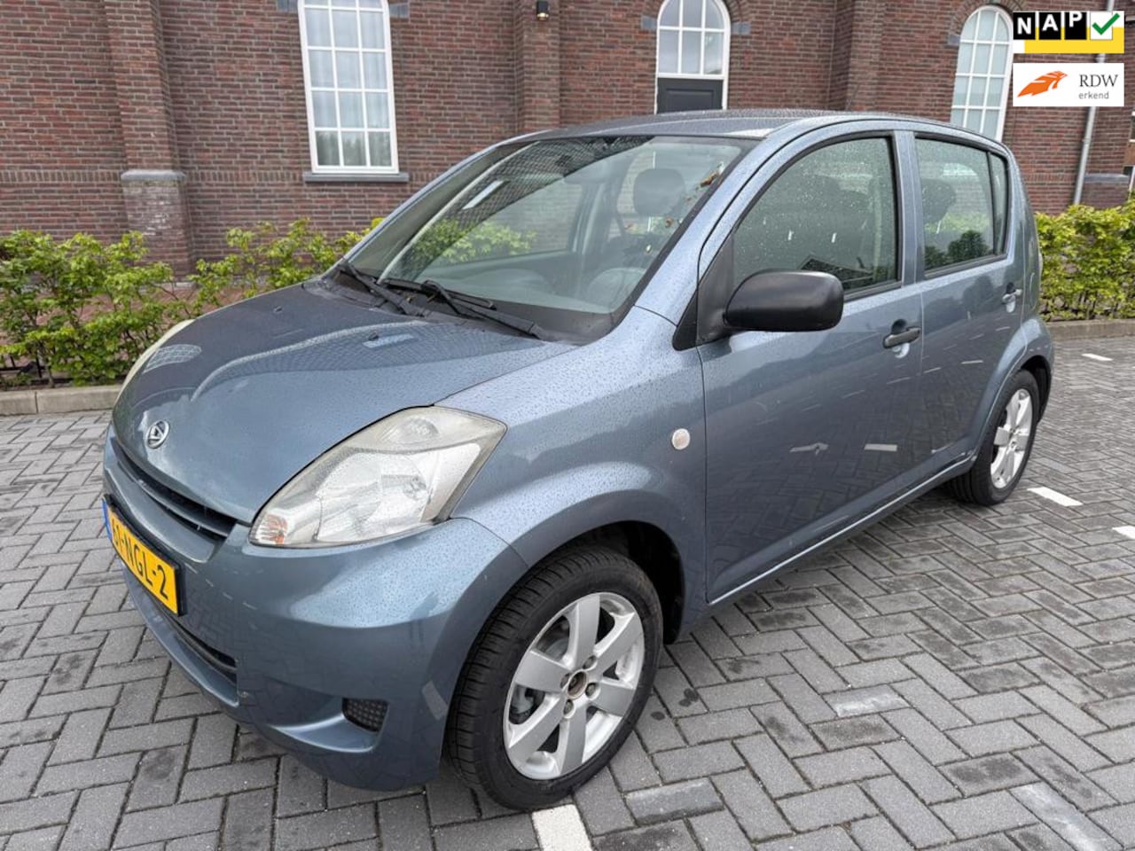 Daihatsu Sirion 2 - 1.0-12V Slim 5 deurs 2010 INRUILKOOPJE !! - AutoWereld.nl