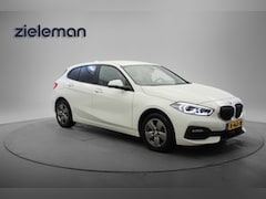 BMW 1-serie - 118i Executive Edition - Digitaal Cockpit, Carplay, Camera, Clima, PDC