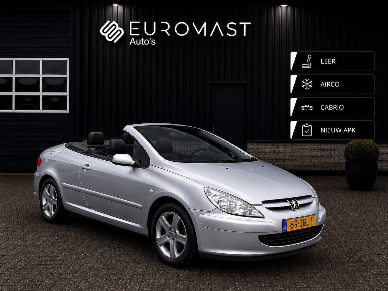 Peugeot 307 CC - 2.0-16V Airco | Nieuw Apk | Airco | Cabrio - AutoWereld.nl