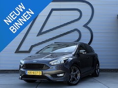 Ford Focus - 1.0 ST-Line 2e Eigenaar|Navi|Stoelverwaming|Clima|Carplay|Cruise|PDC V+A|N.A.P|APK tot 02