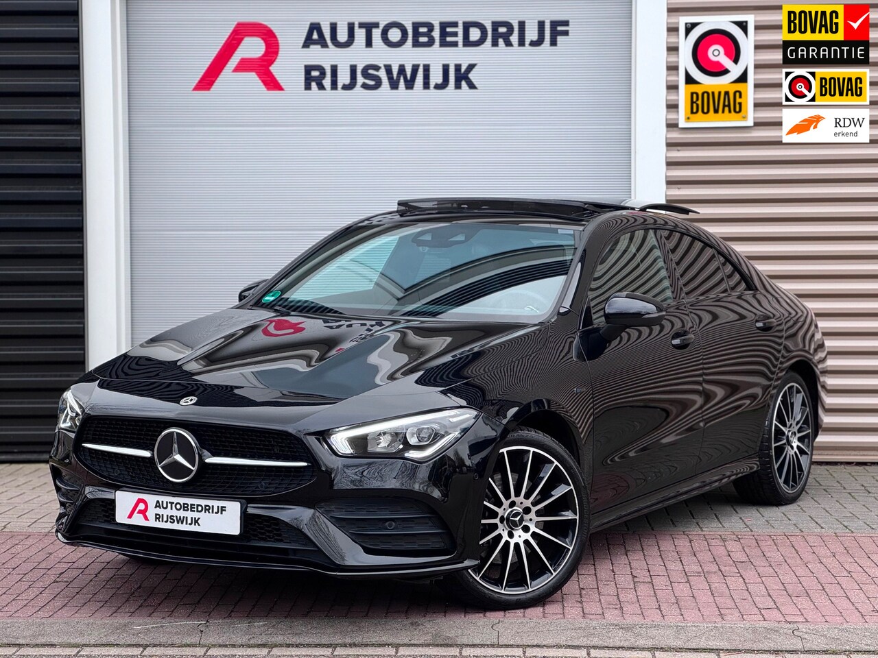 Mercedes-Benz CLA-Klasse - 250 e AMG Pano/Sfeer/MBUX - AutoWereld.nl