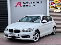 BMW 1-serie - 120i Essential Camera/Navi/Keyless
