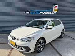 Volkswagen Polo - 1.0 TSI Polo CRUISE CONTROL/ CARPLAY
