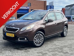 Peugeot 2008 - 1.2 VTi automaat, Navi , nwe all season banden