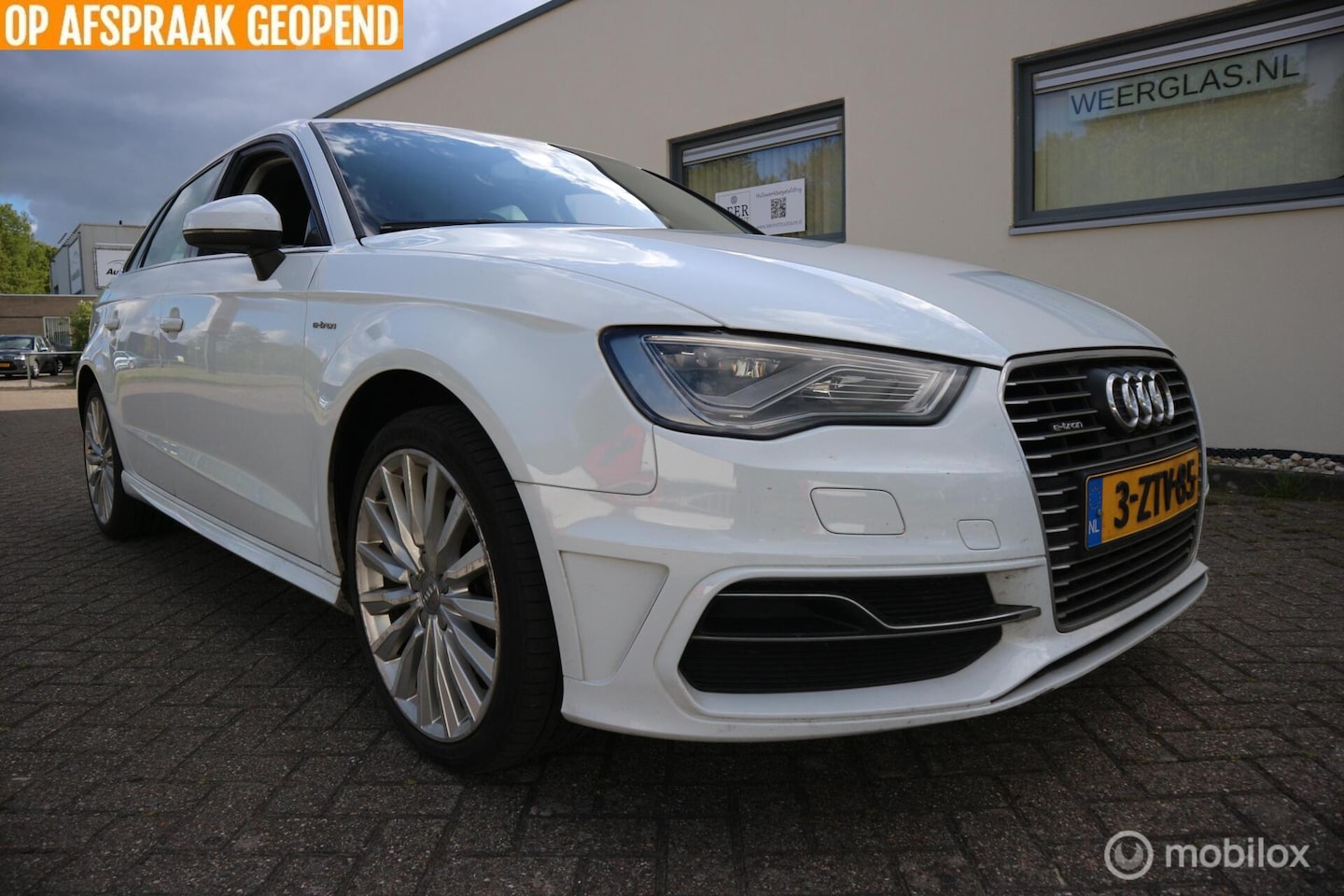 Audi A3 Sportback - 1.4 e-tron PHEV ECC/NAVIGATIE/TREKHAAK/NAP - AutoWereld.nl