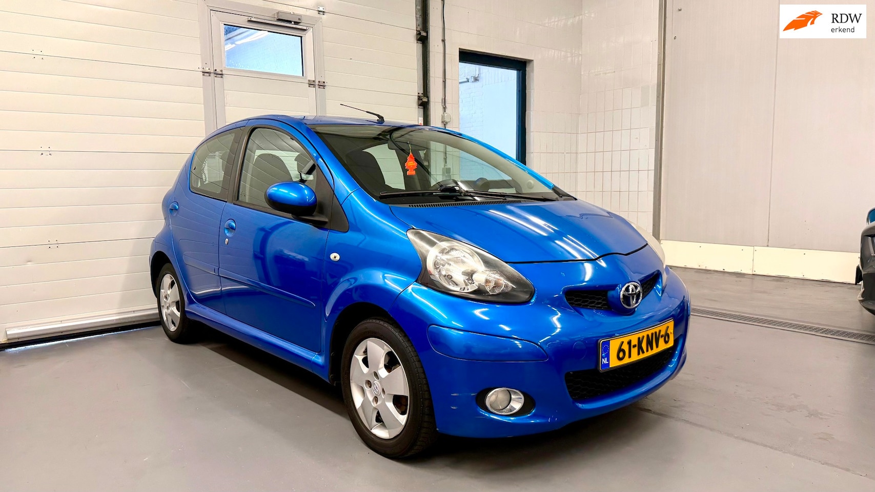 Toyota Aygo - 1.0-12V Dynamic Blue | Airco | APK | LM Velgen - AutoWereld.nl