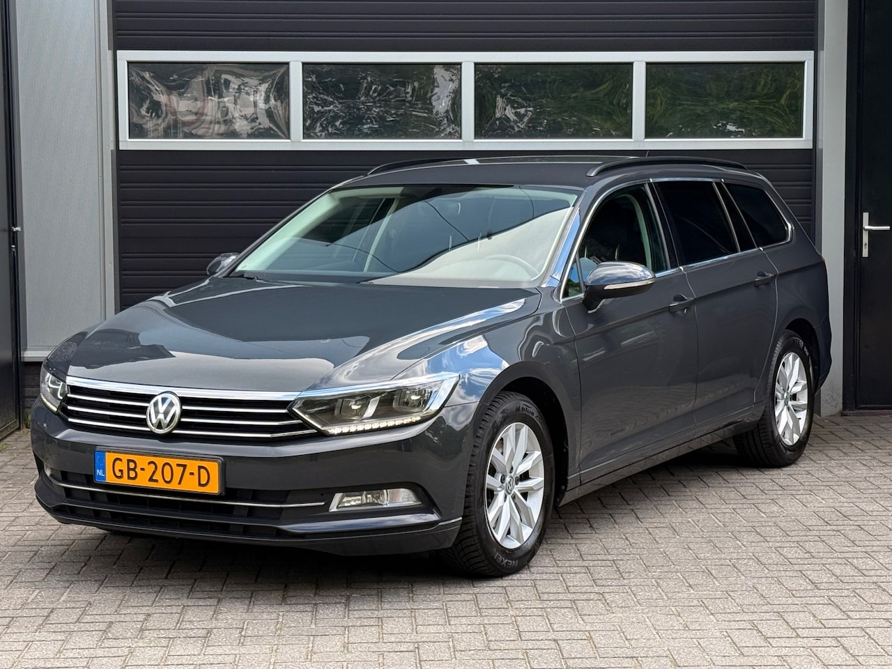 Volkswagen Passat Variant - 1.4 TSI Comfortline Camera, Navi, Cruise, PDC, NAP - AutoWereld.nl