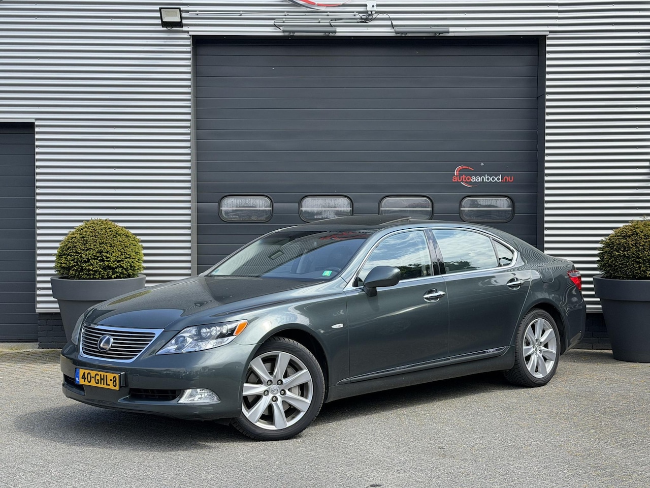 Lexus LS 600h - L. President | Camera | Navigatie | Stoelverntilatie/Verwarming | Memory Stoelen | - AutoWereld.nl