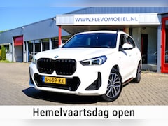 BMW X1 - SDrive18i M Sport Aut. Leder|CarPlay|1e Eig|Sportstoelen|LMV|Cam