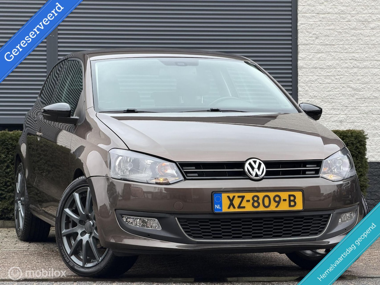 Volkswagen Polo - 1.2 Easyline|APK|NW KETTING|ELEKPAK|CARPLAY - AutoWereld.nl