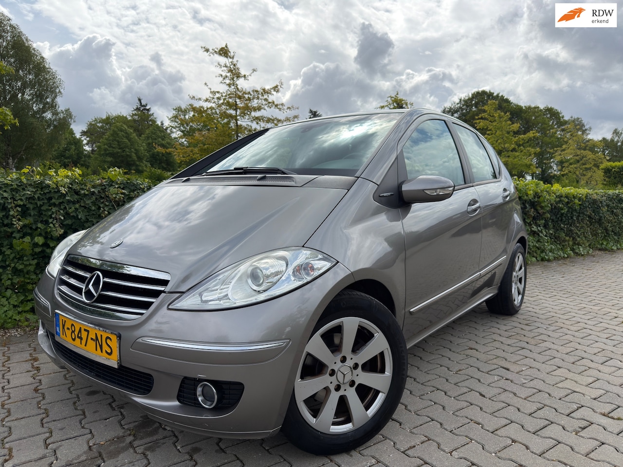 Mercedes-Benz A-klasse - 150 Avantgarde 5-DRS. Clima / Cruise / Carplay , Camera / Half-Leder / 16" Lm velgen / INR - AutoWereld.nl
