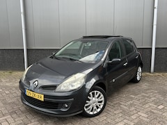 Renault Clio - 2.0 Dynamique S 2e Eig Panoramadak 6-bak NAP