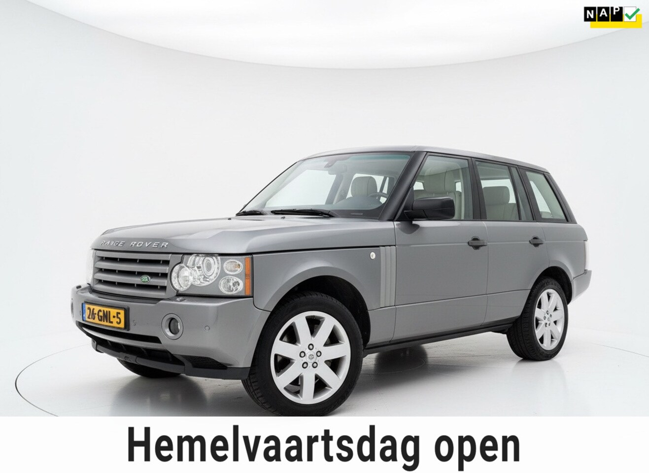 Land Rover Range Rover - 3.6 TDV8 Vogue Automaat | Leder | Youngtimer | Schuif-/Kanteldak | Camera | Stoelverwarmin - AutoWereld.nl