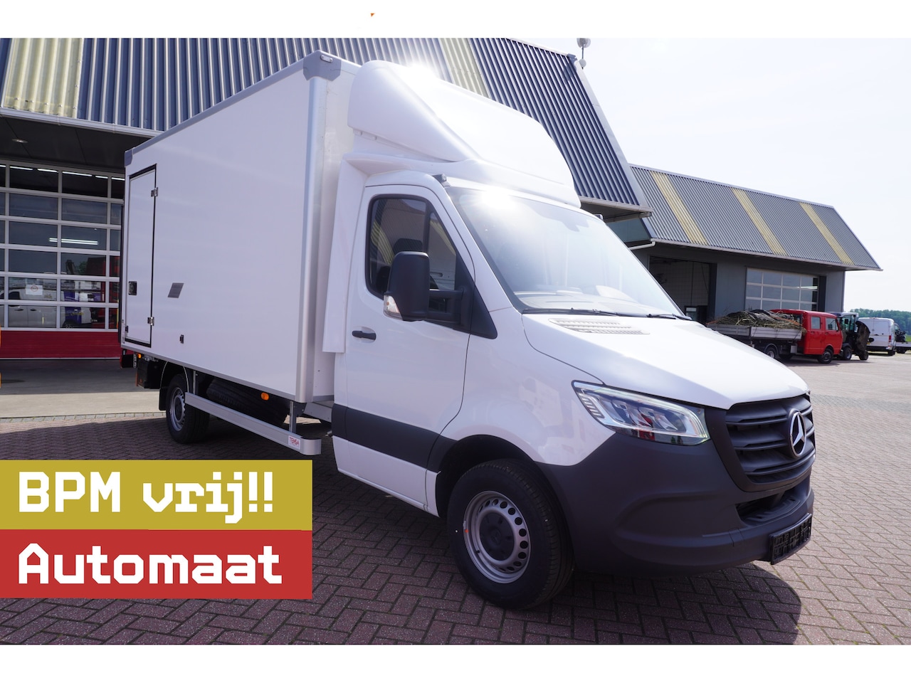 Mercedes-Benz Sprinter - 319 CDI 191PK Bakwagen met laadklep Automaat Nr. V068 | Airco | Cruise | Apple-Android DEM - AutoWereld.nl