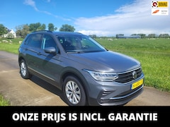 Volkswagen Tiguan - 1.5 TSI 47.085 km 2021 automaat navi trekhaak
