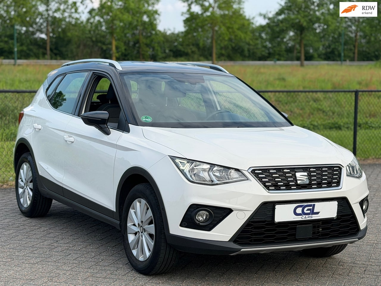 SEAT Arona - 1.0 TSI Xcellence+Carplay+DealerOnderhouden - AutoWereld.nl