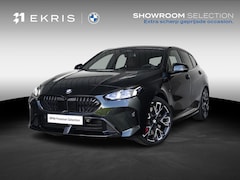 BMW 1-serie - 120 | M Sportpakket Pro | Premium Pack | Harman-Kardon | Stuurwielrand verwarmd | Comfort