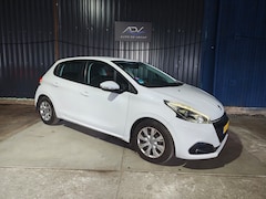 Peugeot 208 - 1.2 PureTech Blue Lease - 5 DEURS - AIRCO - RIEM VERVANGEN
