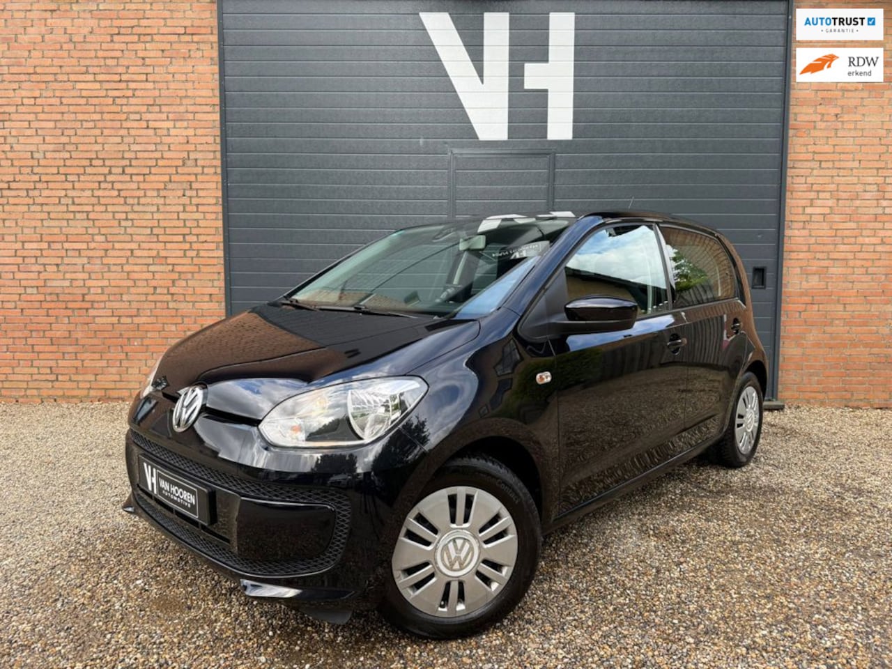Volkswagen Up! - 1.0 move up! BlueMotion | AIRCO | NAVI | - AutoWereld.nl