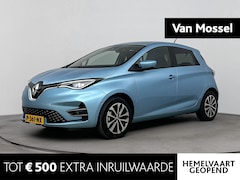 Renault Zoe - R135 Intens 52 kWh 136PK | Navigatie 9, 3'' | DC Snellader | Half-Lederen Bekleding | Eers