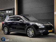 Porsche Cayenne - 3.0 S E-Hybrid | PANO | LUCHTVERING | CHRONO | LEDER |