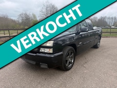 Chevrolet Silverado - SS 6.0 V8 AWD Uniek In NL Pick-Up Automaat Benzine/LPG Grijskenteken Bestelauto