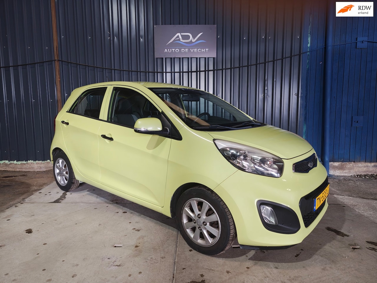 Kia Picanto - 1.0 CVVT Super Pack - BLEUTOOTH - PARKEERSENSOREN - GOED ONDERHOUDEN - AutoWereld.nl