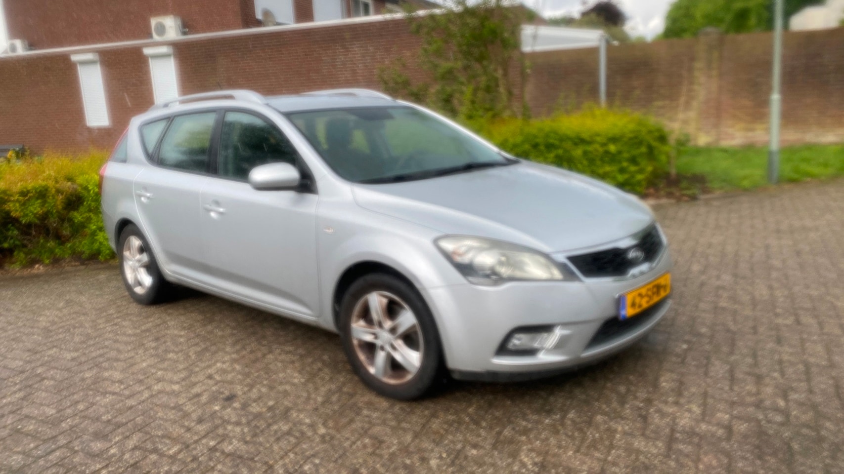 Kia Cee'd Sporty Wagon - 1.4 CVVT Navigator Plus Pack 1.4 CVVT Navigator Plus Pack - AutoWereld.nl
