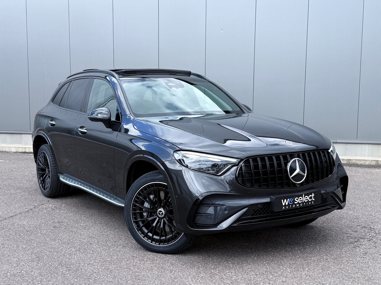 Mercedes-Benz GLC-klasse - 400e 4MATIC AMG Line Pano l Ambient l Memory l Burmester l 360 Camera l Led - AutoWereld.nl