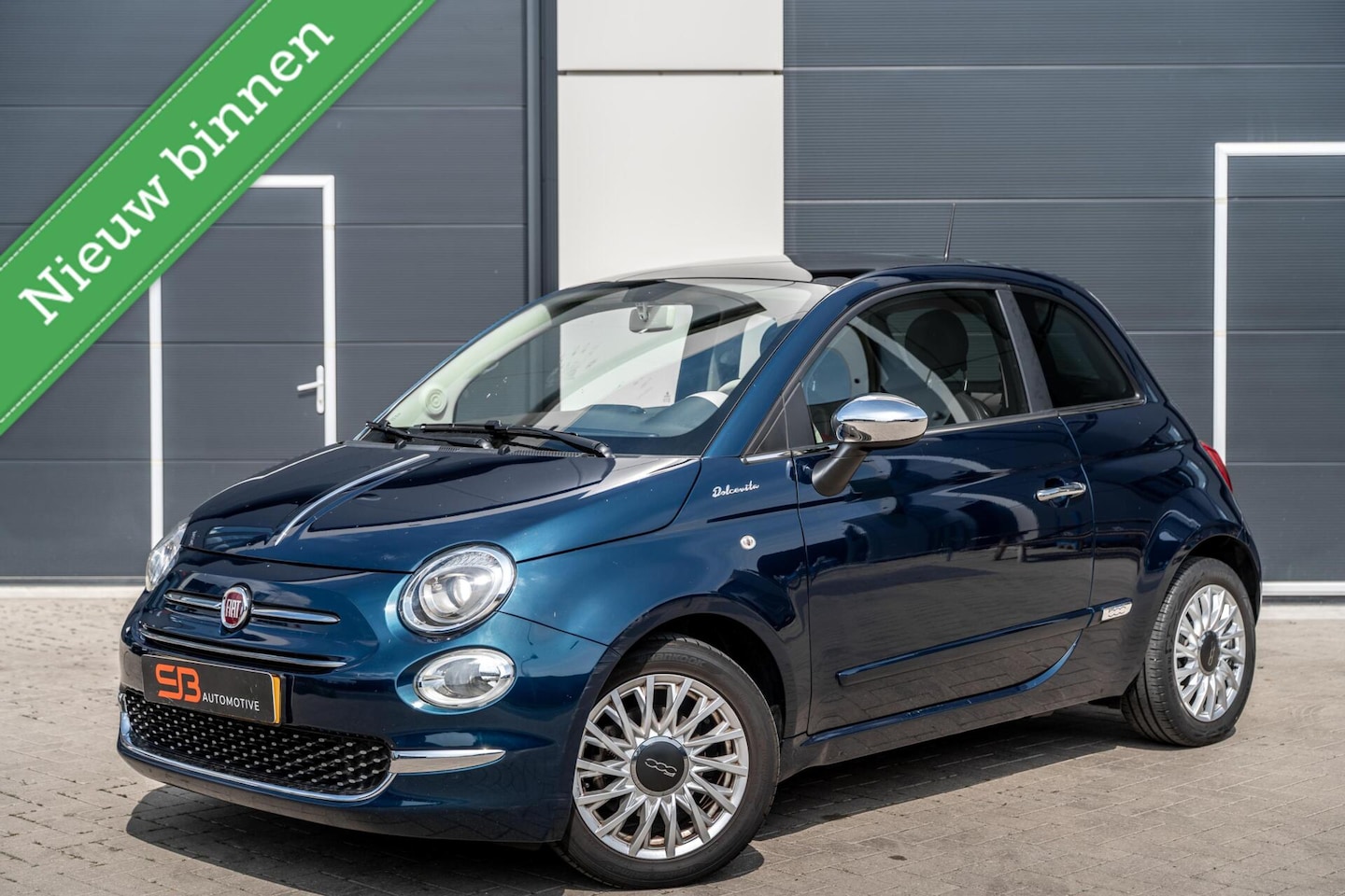 Fiat 500 - 1.0 Hybrid Dolcevita Leder|Cruise|Sensor|Pano|Vol! - AutoWereld.nl