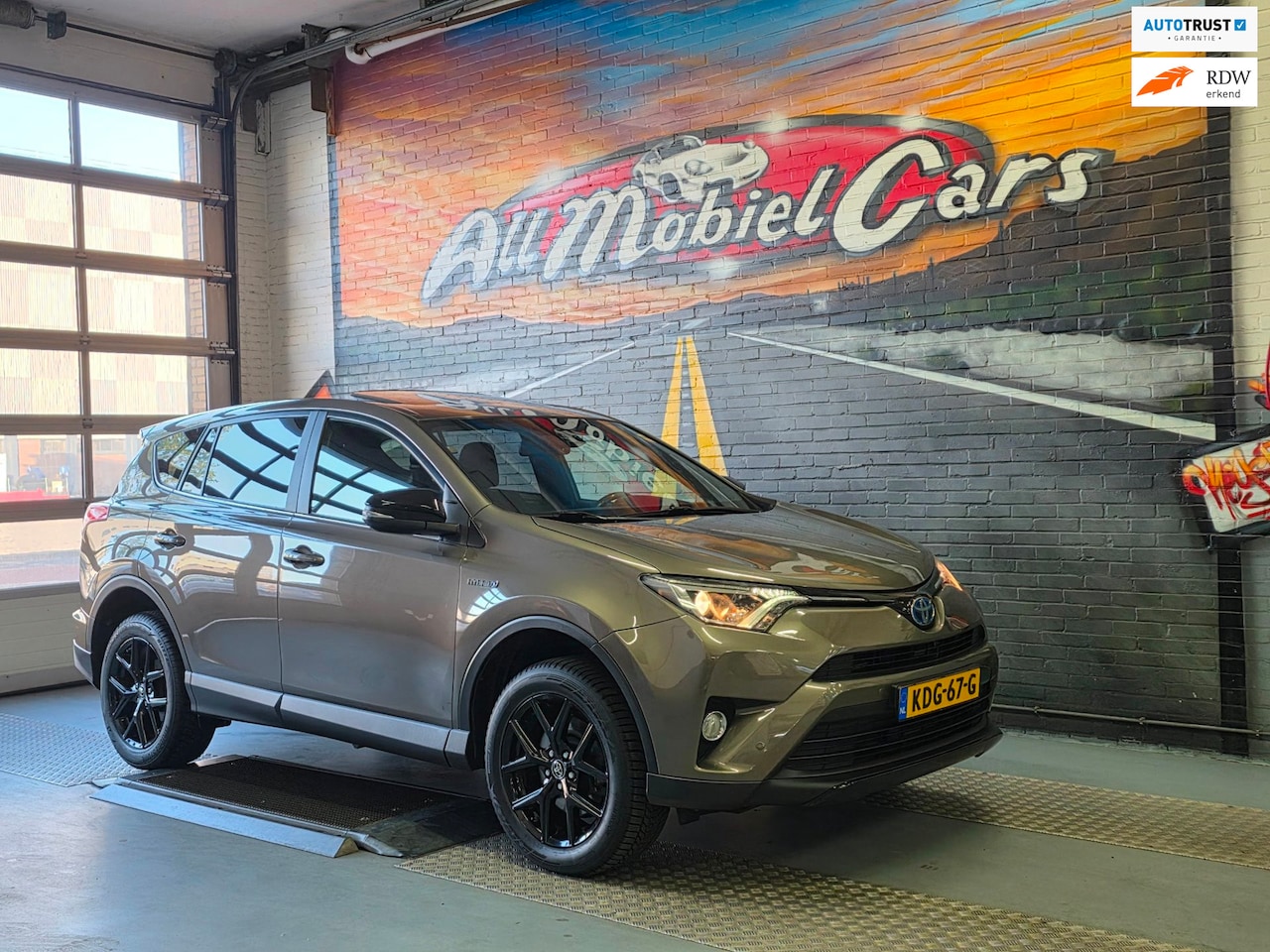 Toyota RAV4 - 2.5 Hybrid Dynamic Dealer auto | Black Edition | 1e eigenaar - AutoWereld.nl