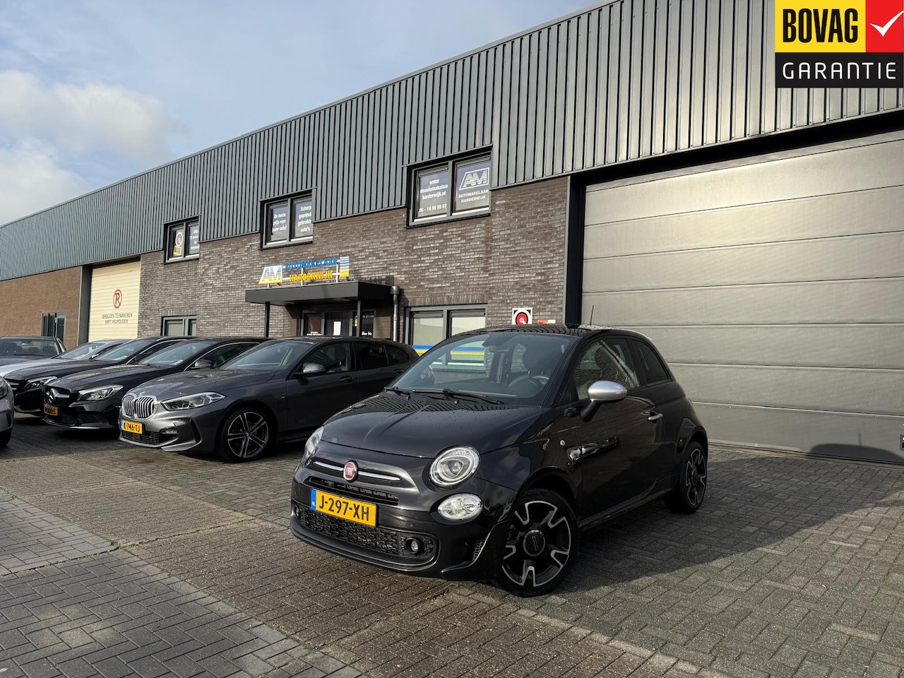 Fiat 500 - 1.0 Hybrid Rockstar | 2E EIGENAAR | 12MND GARANTIE | PANO | AIRCO | CRUISE | DAB | NAVI | - AutoWereld.nl