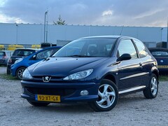 Peugeot 206 - 1.6-16V Air-line 3/ LAAG KM/ VELGEN