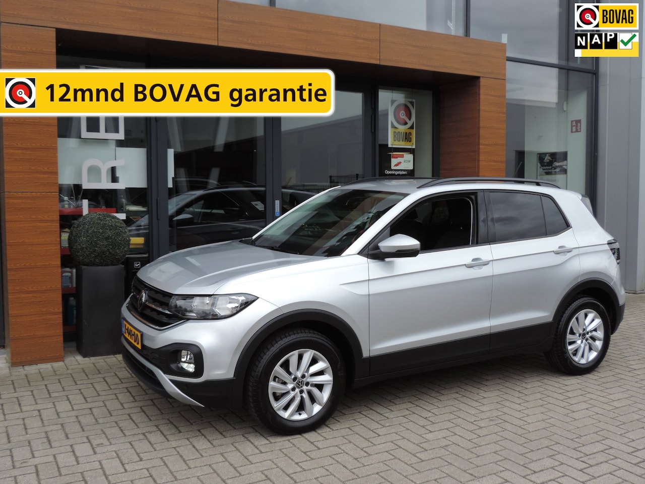 Volkswagen T-Cross - 1.0 TSI Life 10.000km | NL-auto | 1e Eig | Stoelverw | Camera | ECC | CarPlay | Navi | Dra - AutoWereld.nl