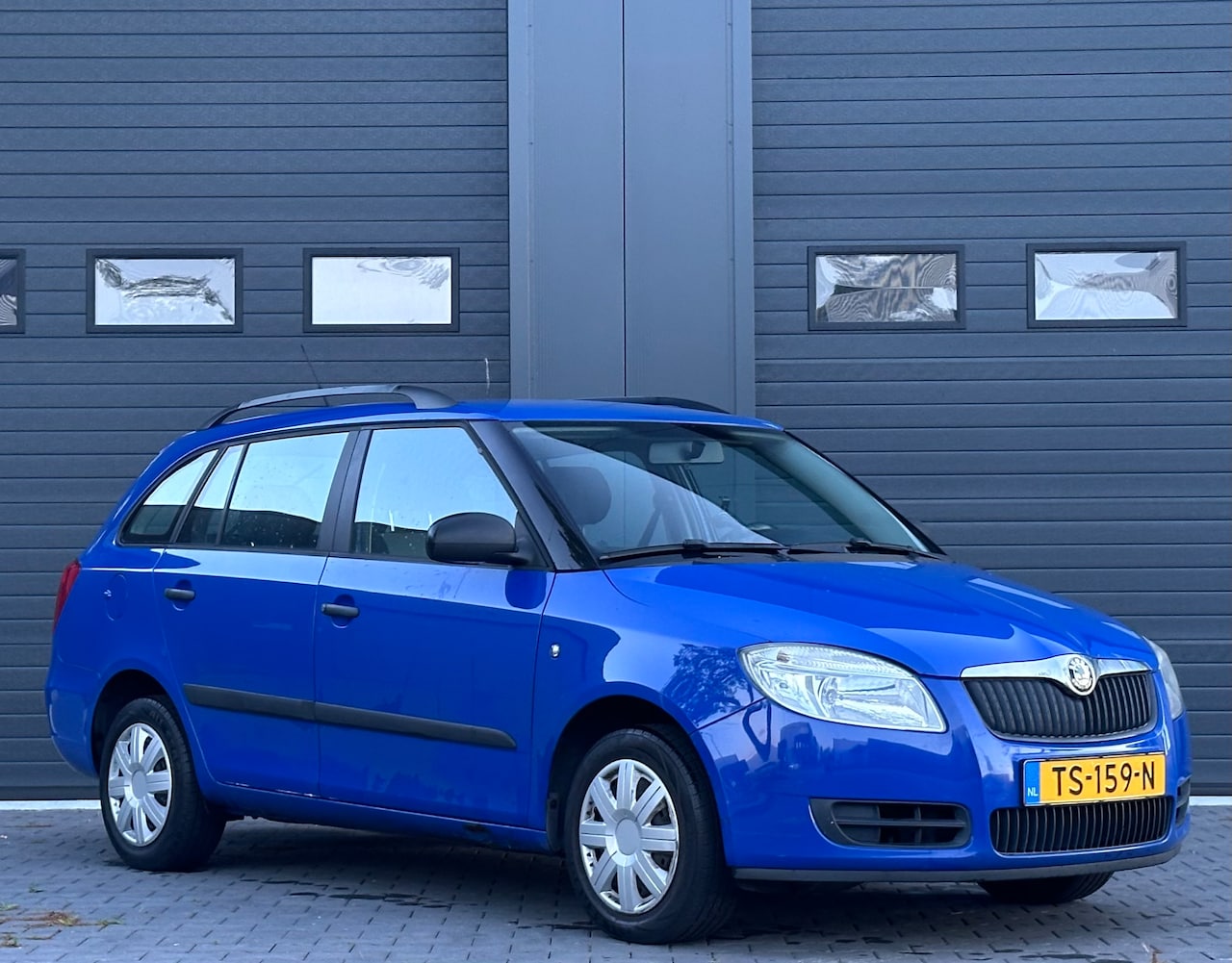 Skoda Fabia Combi - 1.2-12V Go | APK | Inruilkoopje | All-season | Airco | - AutoWereld.nl