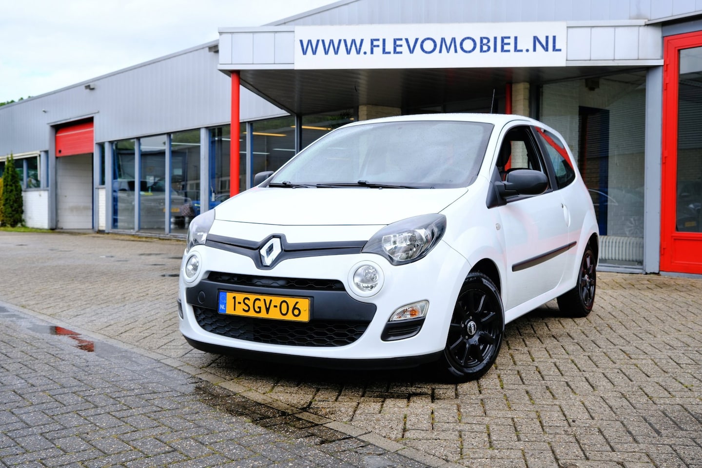 Renault Twingo - 1.2 16V Parisienne Airco|LMV - AutoWereld.nl