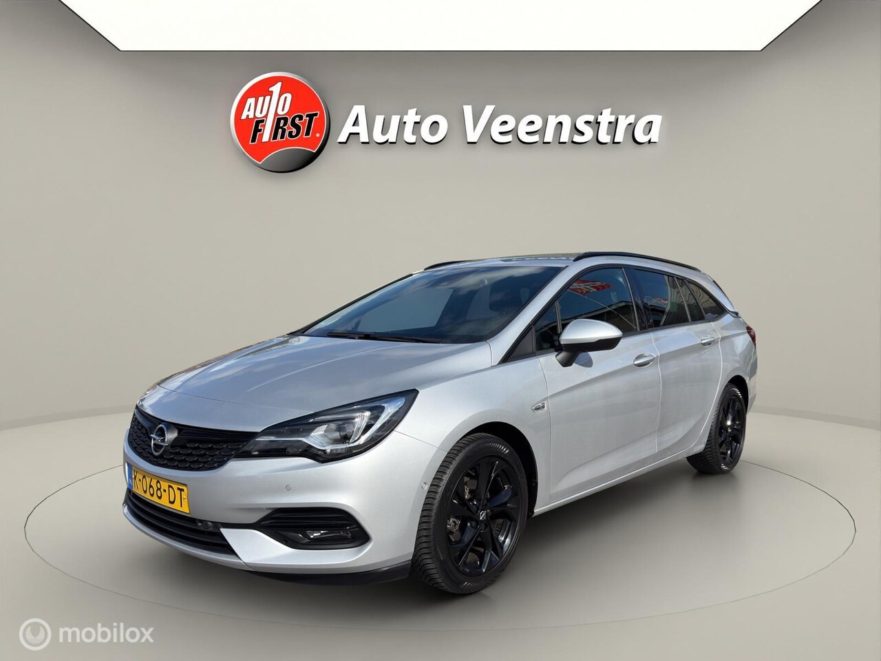 Opel Astra Sports Tourer - 1.2 Ultimate|LEDER|STOEL/STUUR.VERW - AutoWereld.nl