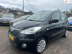 Hyundai i10 - 1.1 Dynamic AIRCO/ HOGE INSTAP/ NIEUWE APK BIJ AFLEVERING