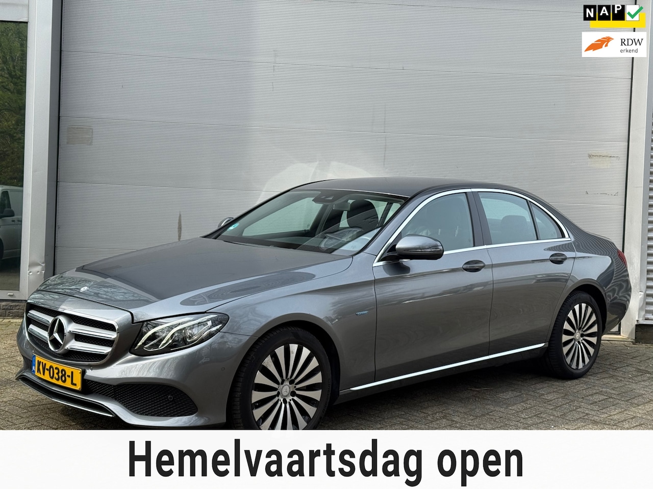 Mercedes-Benz E-klasse - 350 e Lease Edition l VDOH l Volleder l ILS l NL-Auto l - AutoWereld.nl