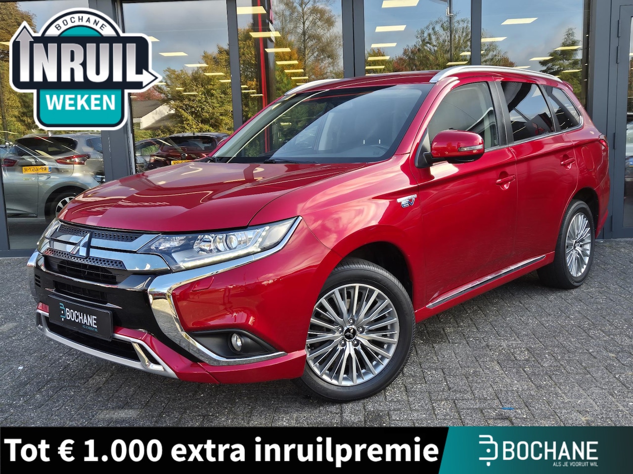 Mitsubishi Outlander - 2.4 PHEV Intense S | Navigatie | Trekhaak | - AutoWereld.nl