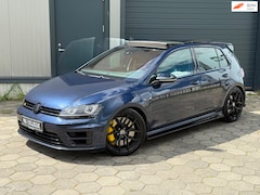 Volkswagen Golf - 2.0 TSI R 4Motion, DSG, PANO, KEYLESS