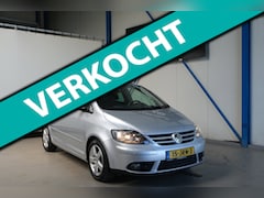 Volkswagen Golf Plus - 1.6 Trendline > Lees advertentie <