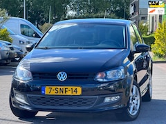 Volkswagen Polo - 1.2 TSI BlueMotion Edition+ | Airco | Navigatie | Parkeersensoren | Trekhaak | Bluethooth